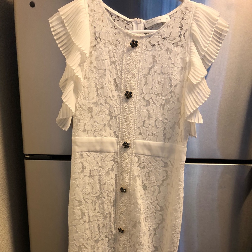 White lace dress